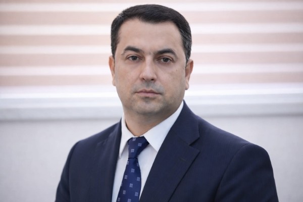 Sumqayıtın baş memarı bu səbəblərə görəişdən çıxarıldı